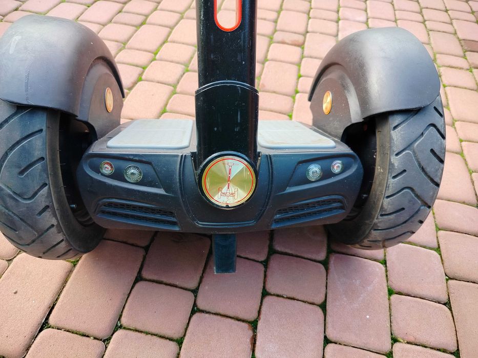 Segwey jeździk dwukołowy