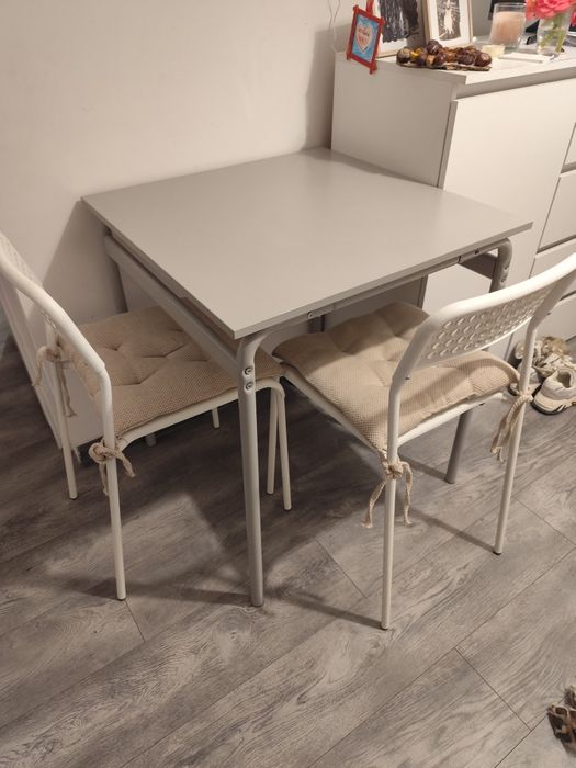 Stolik śniadaniowy Ikea