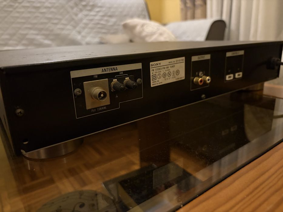 Tuner Sony ST-S570ES