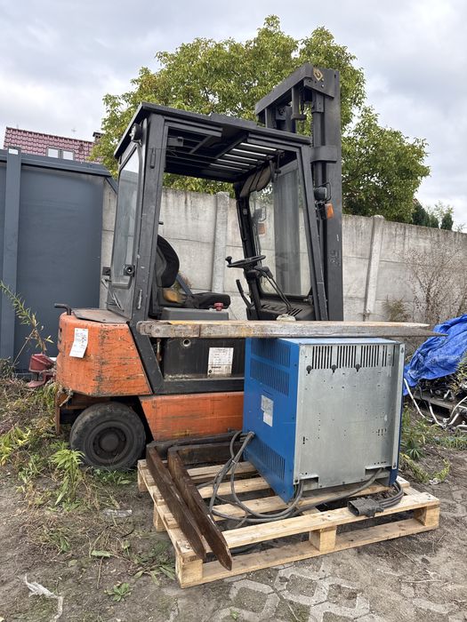 Wózek widłowy Steinbock Boss KE 16-50 1,6 t 48V + widły + prostownik
