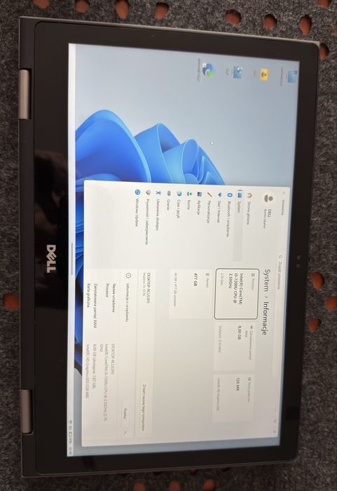 Dell Inspiron seria 5000 2 in 1 laptop  tablet. Jak nowy!