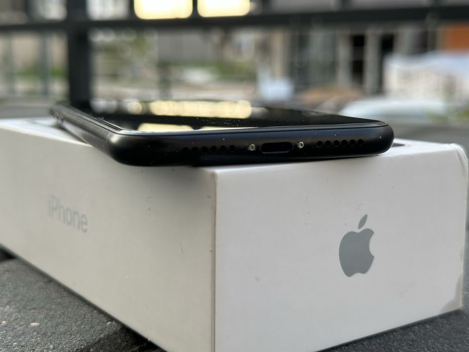 iPhone XR 64GB / Bateria 100% / Ładny stan