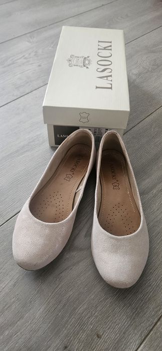 Beżowe baleriny Lasocki r 35/36