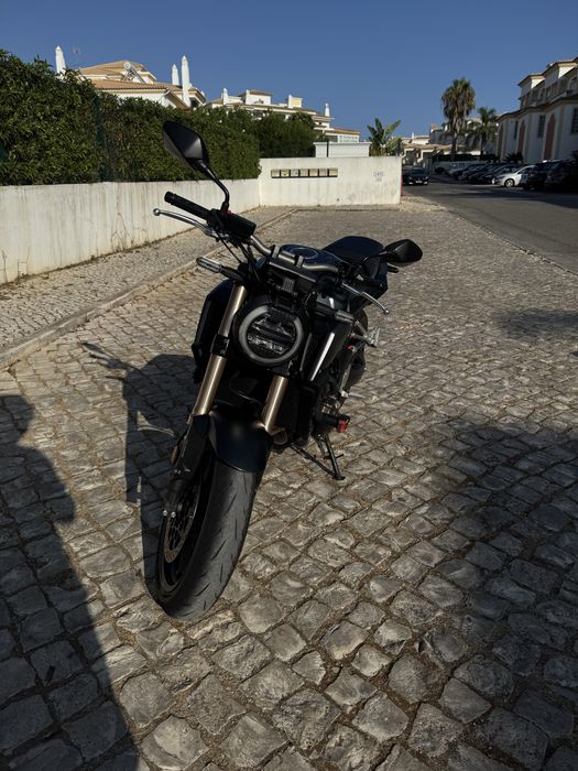 Honda cb650r de 2023