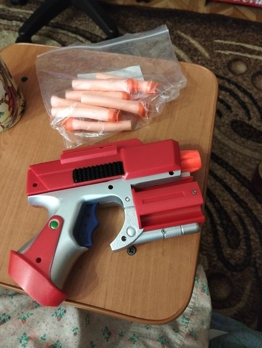 Подоба nerf пістолет для ігор