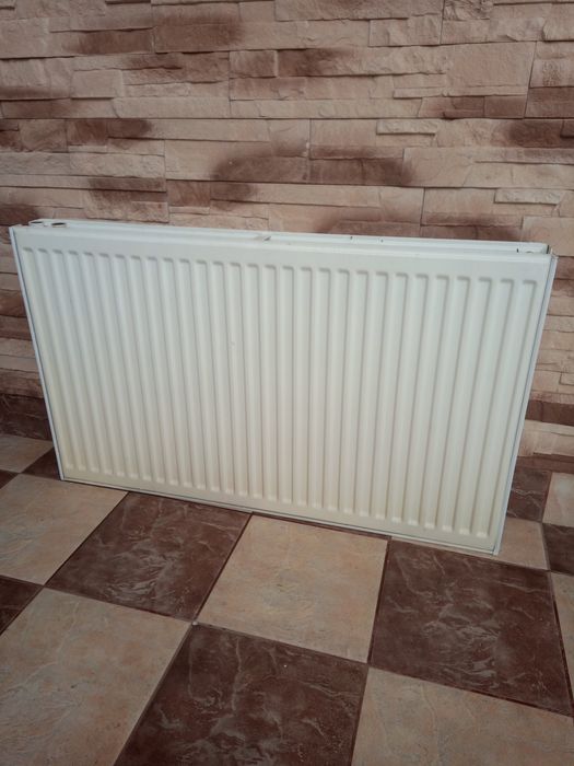 Grzejnik v22 panelowy