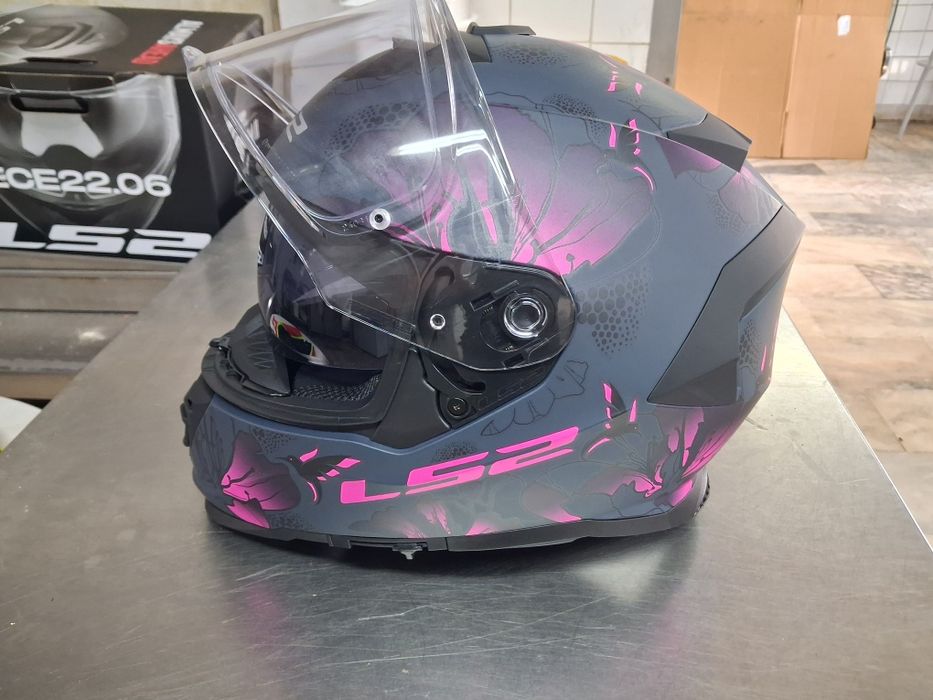 Capacete fechado ls2 ff800