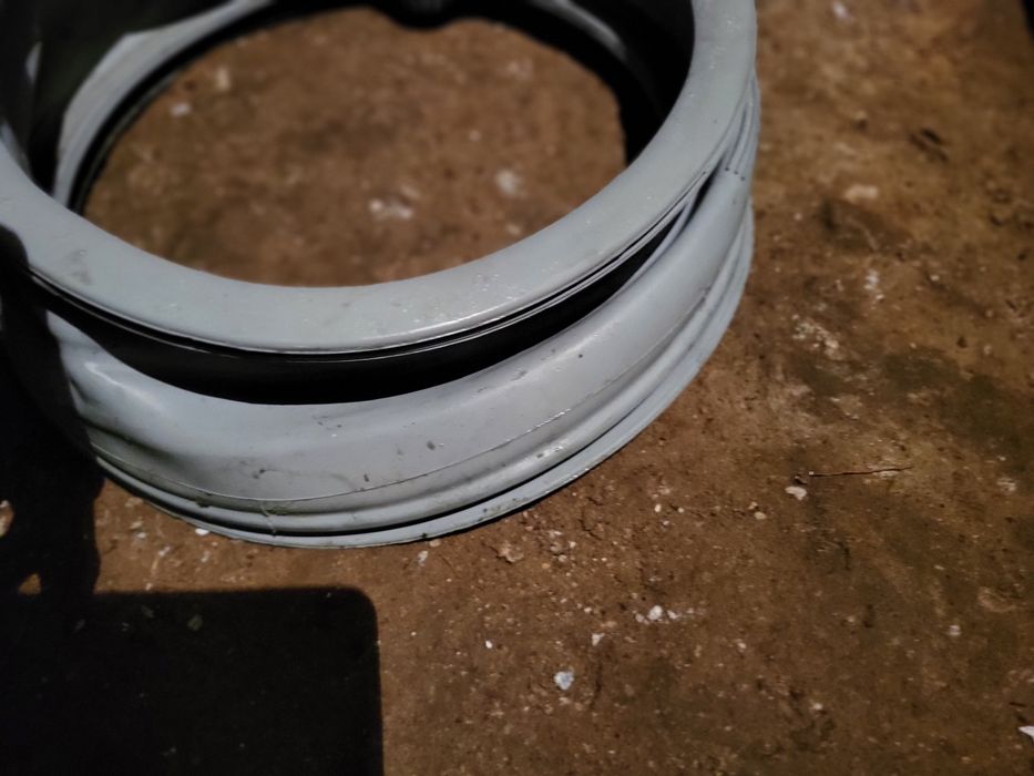 Запчастини до пральної машин Indesit W83T