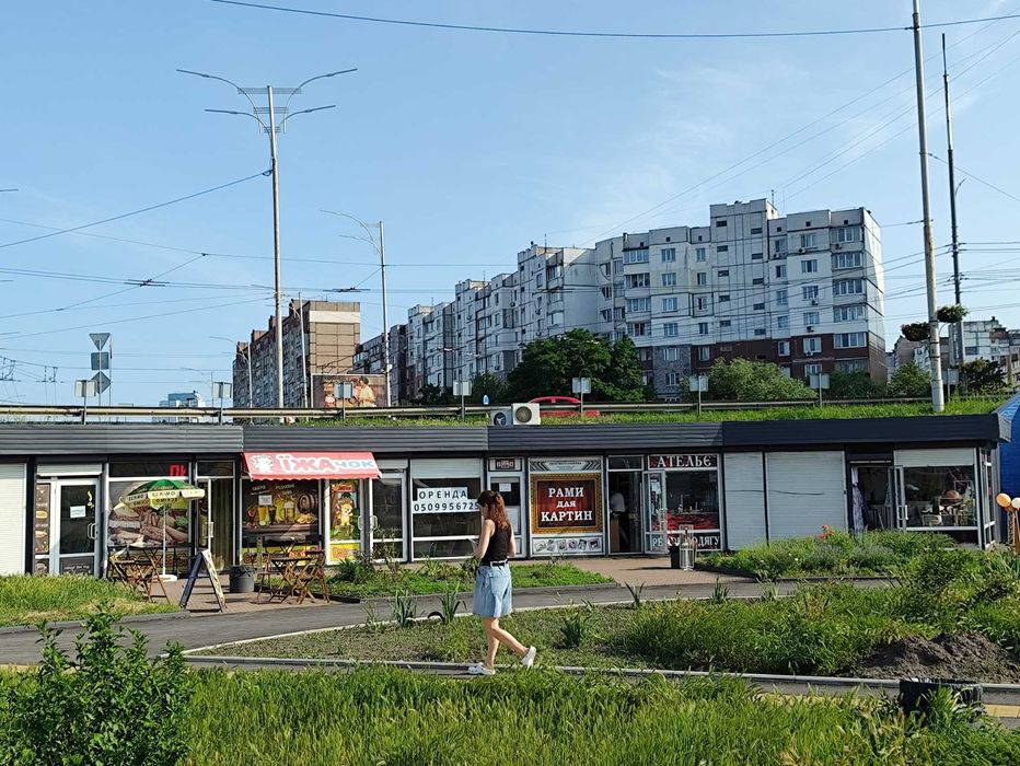 Оренда МАФ 12 м.кв. на перехресті пр.Червоної Калини та вул.Р. Рейгана