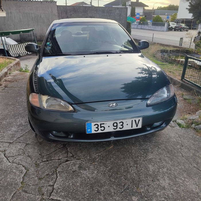 Carro hunday lantra