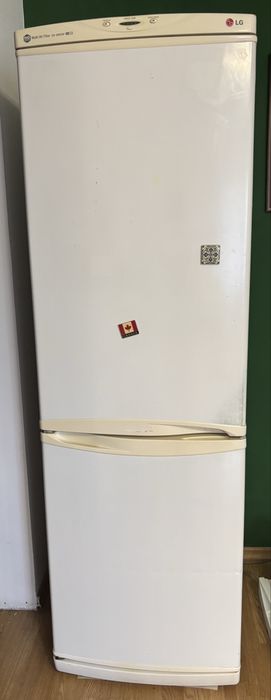 Холодильник Indesit