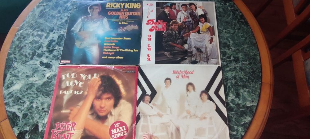 Płyty winylowe lat 80-tych.