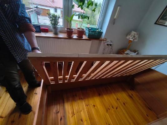 Sprzedam duże łóżko