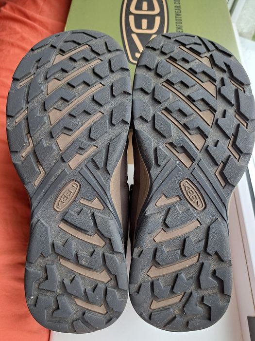 Трекінгові черевики KEEN CIRCADIA