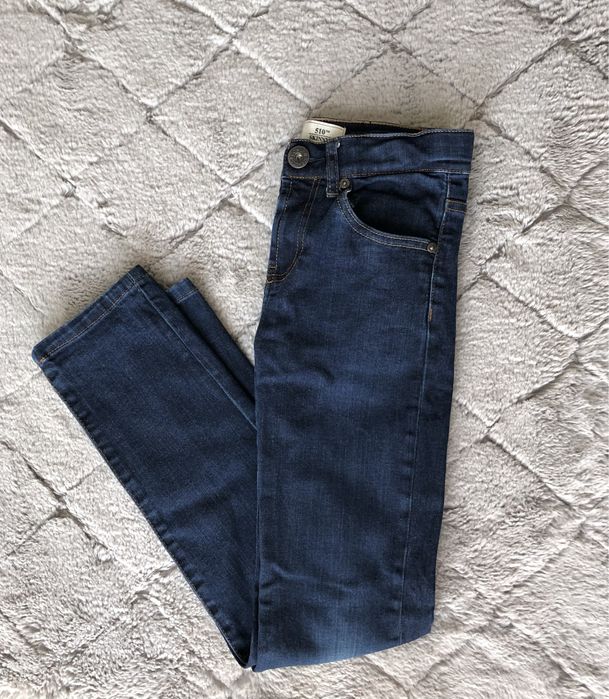Niebieskie, granatowe dziecięce i młodzieżowe dżinsy skinny, Levis 510