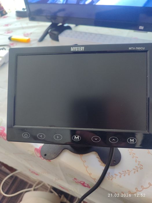 Телевизор  для авто новый mystery 760cu