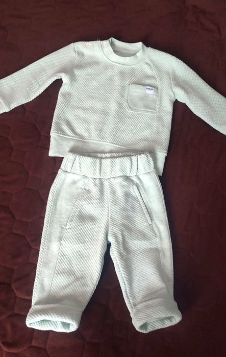 Дитячий костюм 74 розмір