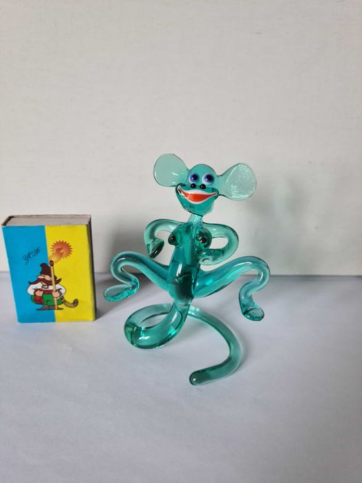 Скульптура ,скло "Мавпочка".