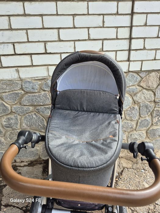 Продам універсальну коляску 2 в 1 Baby Design Husky (Graphite)