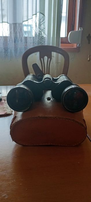Binóculos antigos