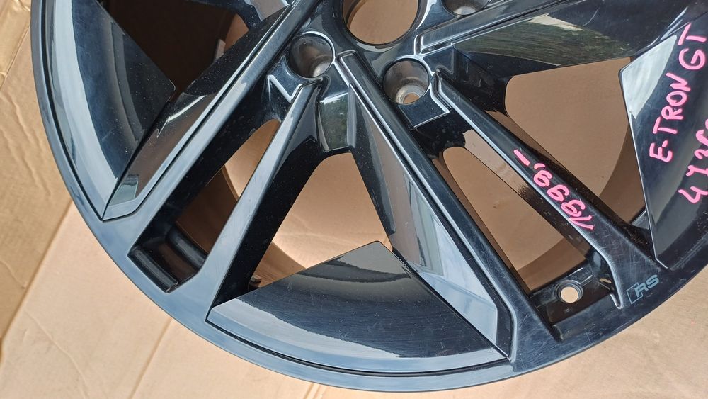 Felga aluminiowa 21 cali audi E-TRON  RS GT  115/21 et66