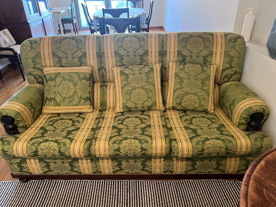 Sofá antigo madeira maciça