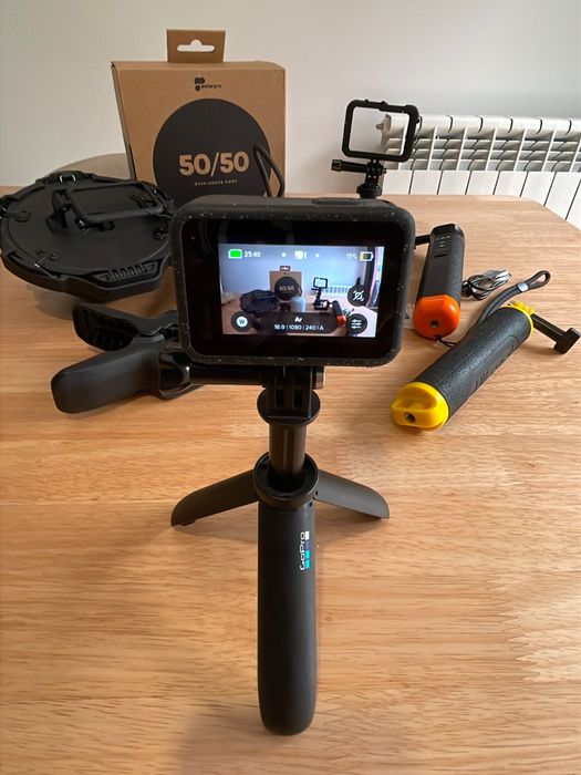 GoPro 12 + Acessórios