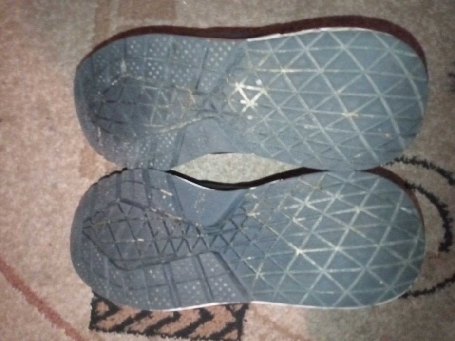 Buty męskie niskie Umbro Revenger r. 41
