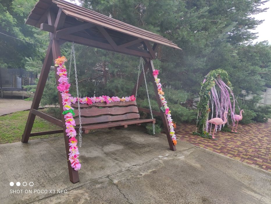 Отдых семьёй с бассейном