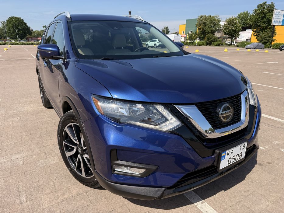 Продам Nissan Rogue 2020