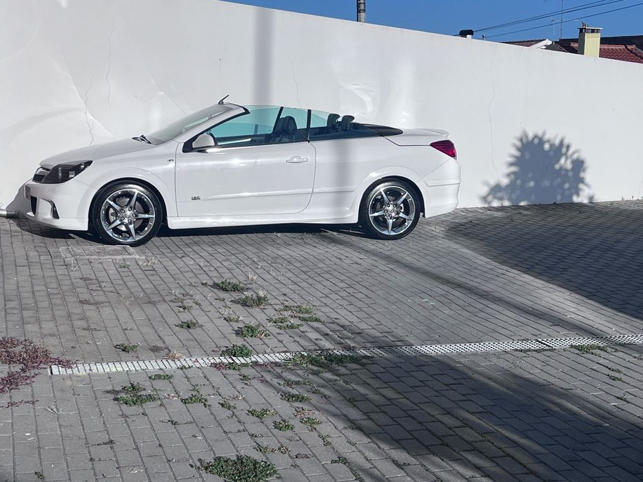 Opel Astra Twin Top 1.9 CDTI 150CV OPC LINE
