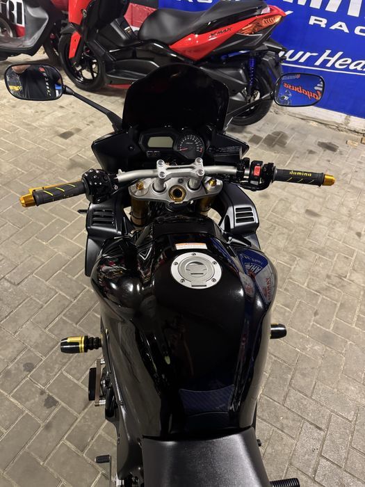 Японский мотоцикл Yamaha FZ1  2007г.