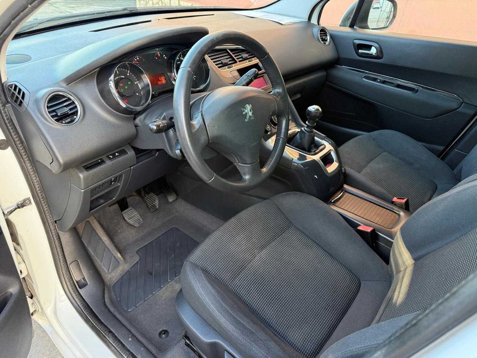 Peugeot 5008 1.6 HDi 7L Active