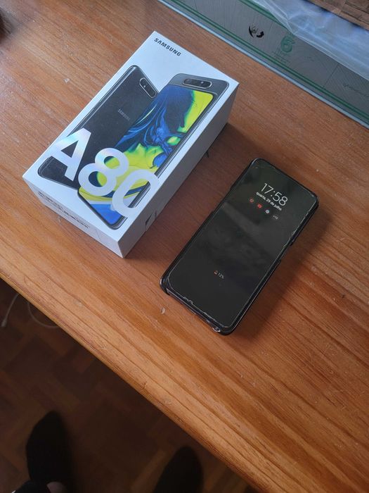 Samsung Galaxy A80