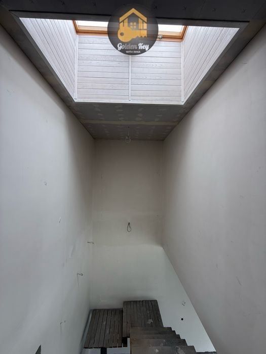 Продам СУЧАСНИЙ БУДИНОК 140м2, ГАЗ, ландшафт, стиль та комфорт, с.Гора