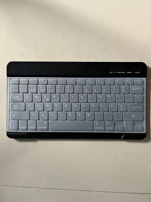 Bluetooth Keyboard64752406046978121
