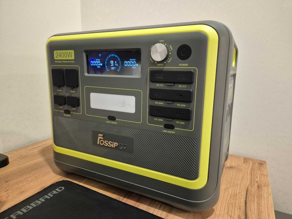 Зарядна станція Fossibot F2400 Green / 2400W, 2048 Wh / 2,4кВт, 2048Вт