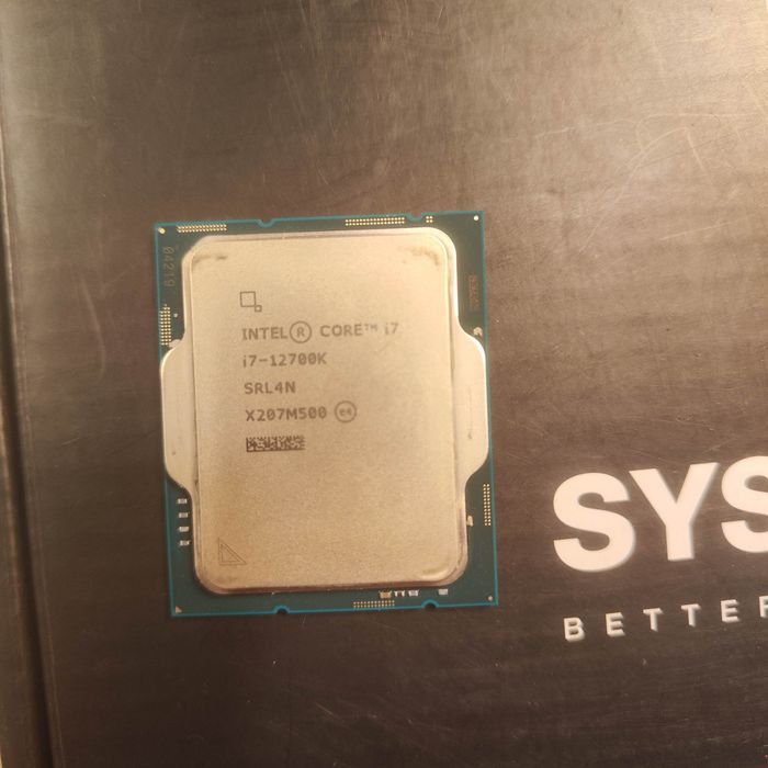 Procesor i7 12700KF