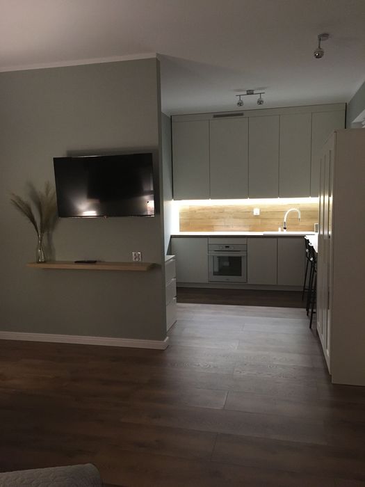 „KASPRZAKA 17- 2os Studio Zielone