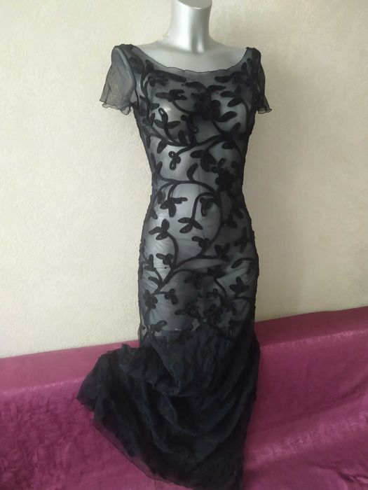 Италия! Итальянское чёрное вечернее платье из стрейчсеточки в пол