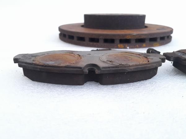 Disco travão frente direito MERCEDES-BENZ Vito / Vito Combi (W639)