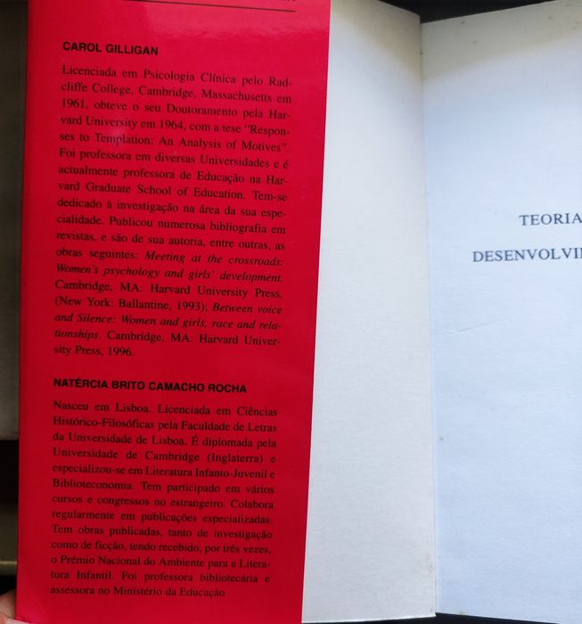 Livro "Teoria psicológica e desenvolvimento da mulher"