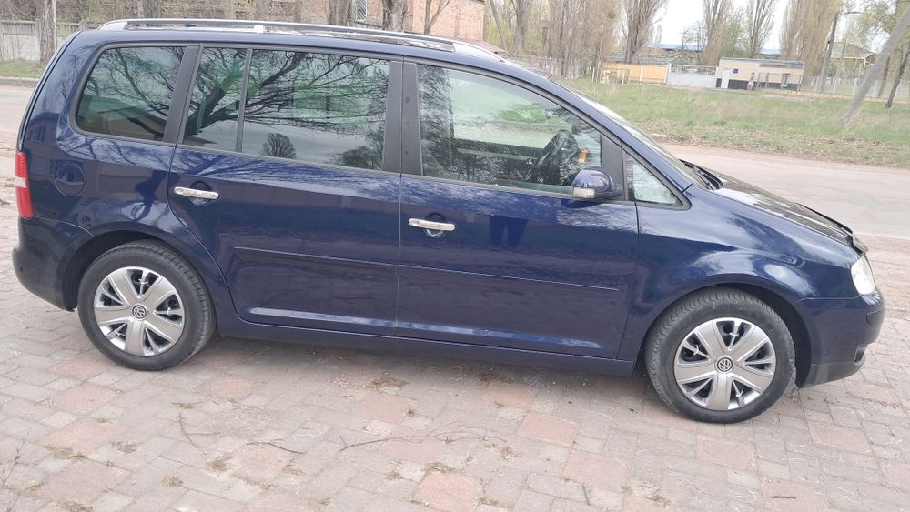 Продам чудовий сімейний авто