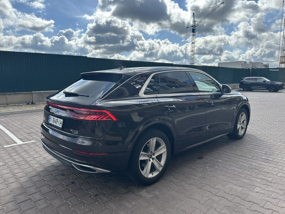 AUDI Q8 3.0 D 2021 офіц.