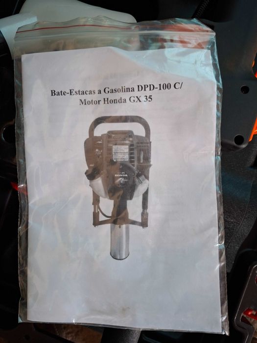 Vendo bate estacas a gasolina! Motor Honda