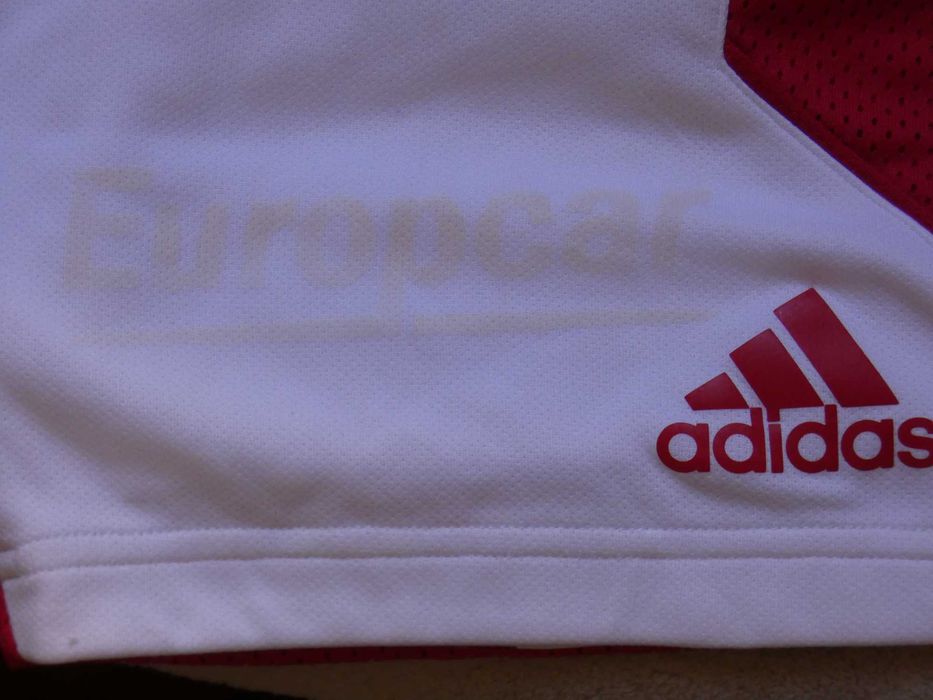Equipamento Basquetebol Benfica Adidas (Tamanho M) – Original