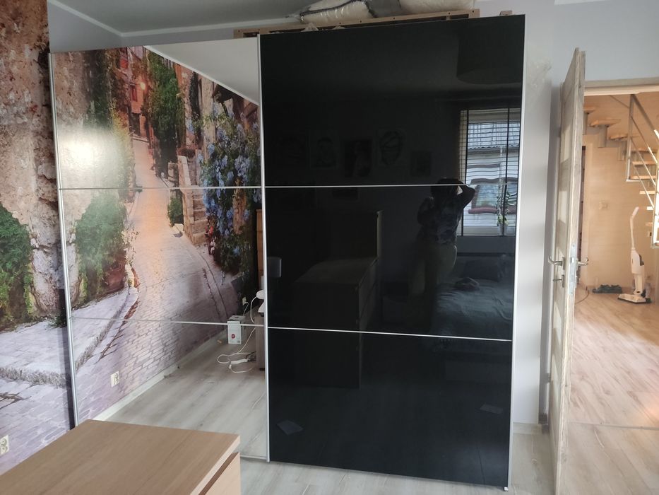 Szafa przesuwna 240x220