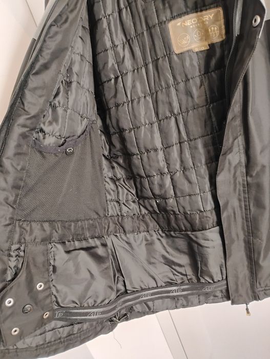 Męska kurtka zimowa 4F rozmiar M narciarska