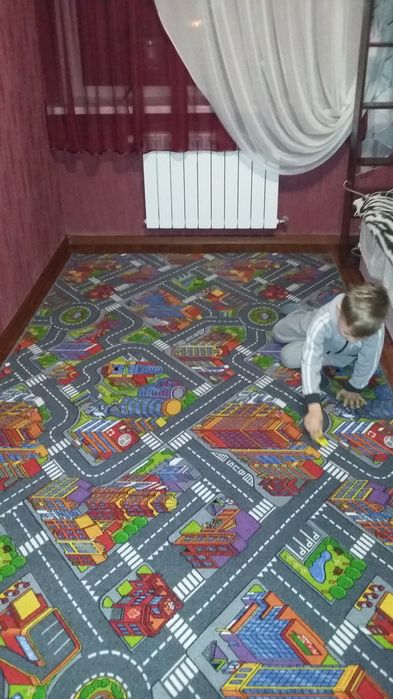 Ковер в дитячу ігрову кімнату