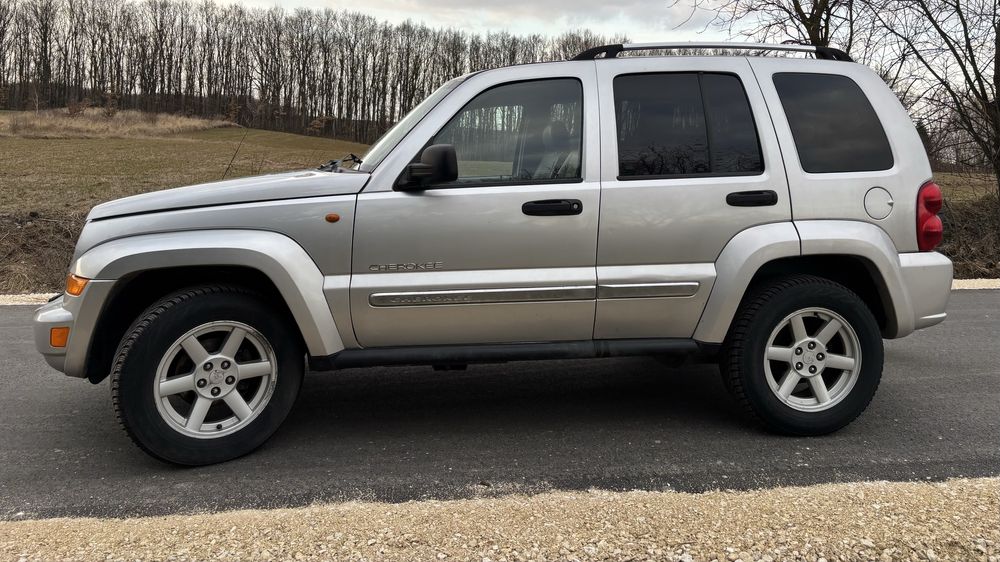 Jeep Cherokee KJ 2.8 CRD